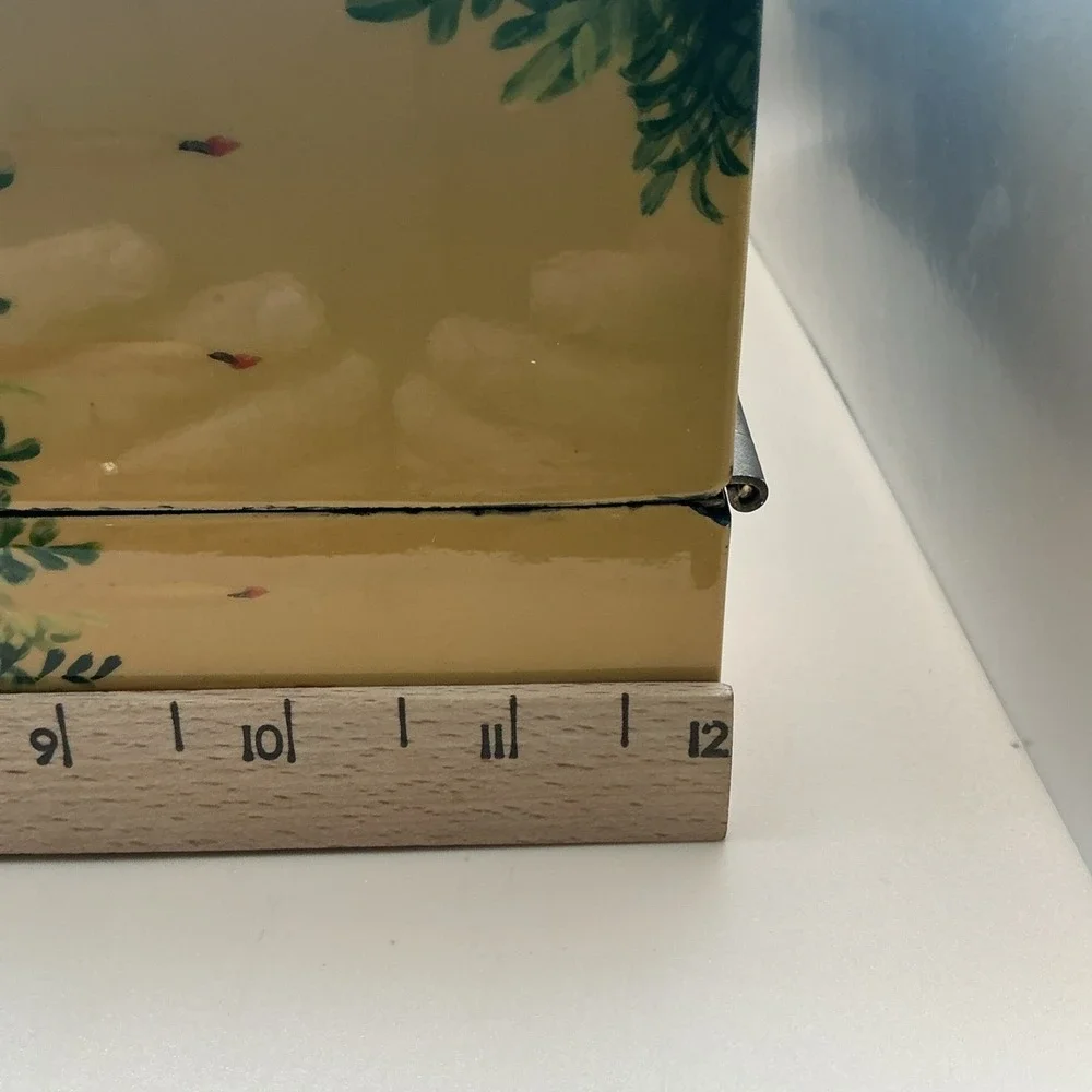 Vintage Style Christmas Santa Claus Wooden Keepsake Box 12x12 Hinged Lid Storage